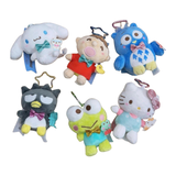 Cargar imagen en la galería, Peluche Hello Kitty Overal Azul Claro