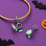 Cargar imagen en la galería, Charm Casa Embrujada Halloween Brilla En La Oscuridad