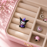 Cargar imagen en la galería, Charm Kuromi Con Paleta Y Gorrito