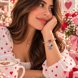 Cargar imagen en la galería, Charm Snoopy Con Corazón Rojo