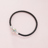 Cargar imagen en la galería, Brazalete Cuero Negro Pirata