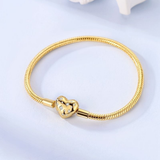 Cargar imagen en la galería, Brazalete Dorado Corazón Con Cristales