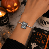 Cargar imagen en la galería, Charm Libro Hechizos Halloween