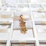 Cargar imagen en la galería, Charm Estrella Dorada Con Cristales