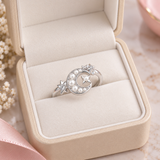 Cargar imagen en la galería, Anillo Media Luna Con Perlas