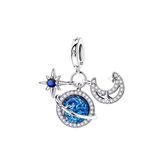 Cargar imagen en la galería, Charm Luna Con Planeta Azul Y Estrella