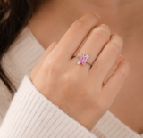 Cargar imagen en la galería, Anillo Cristal Rosa Con Dos Margaritas Elegantes