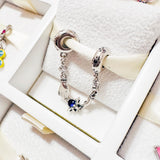 Cargar imagen en la galería, Charm Cadena De Seguridad Manos Con Estrella Azul