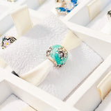 Cargar imagen en la galería, Charm Esfera Con Flores Brillantes