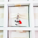 Cargar imagen en la galería, Charm Snoopy Con Corazón Peanuts